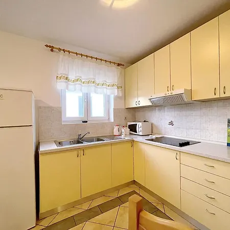 Apartman With Parking Space Baska, Krk - 22687 Baška