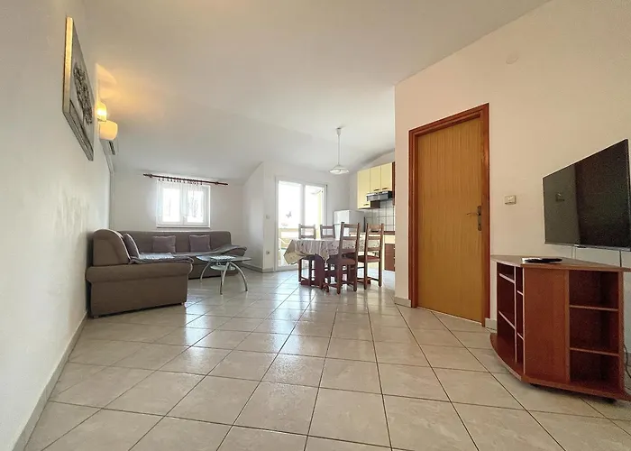 Apartmán With Parking Space Baska, Krk - 22687 Baška