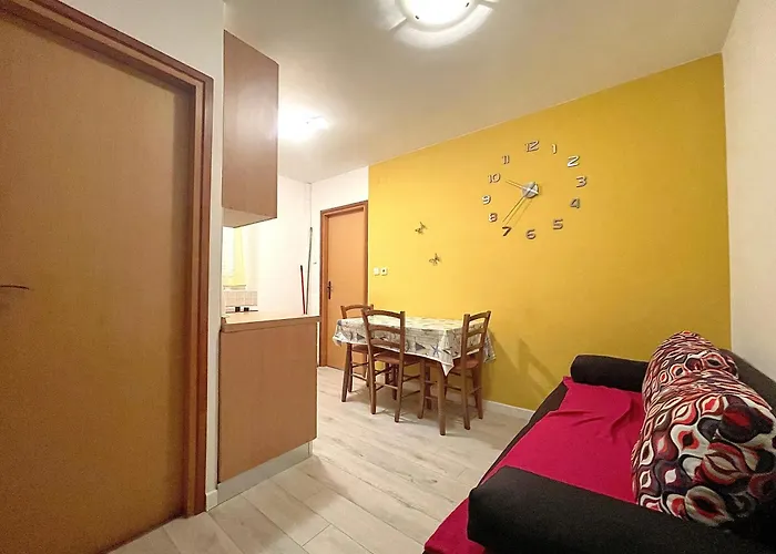 Apartmán With Parking Space Baska, Krk - 22687 Baška