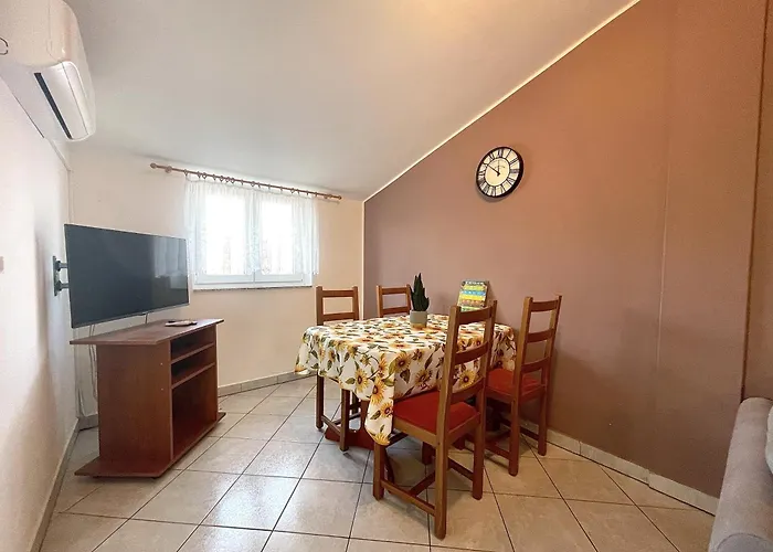 Apartmán With Parking Space Baska, Krk - 22687