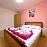 With Parking Space Baska, Krk - 22687 شقة *
