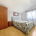 With Parking Space Baska, Krk - 22687 شقة