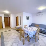 With Parking Space Baska, Krk - 22687 * باشْكا