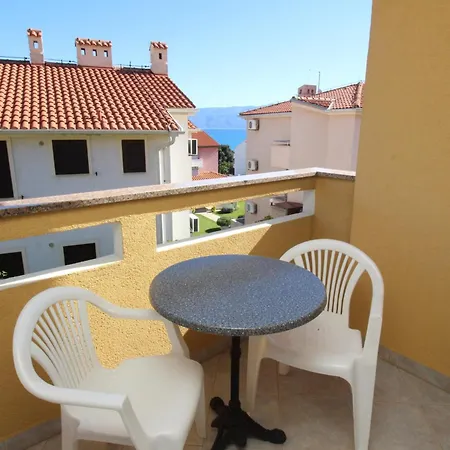 Apartment With A Parking Space Baska, Krk - 22687 Baska (Krk)