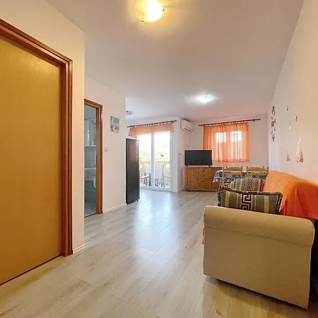 With A Parking Space Baska, Krk - 22687 Apartment Baska (Krk)