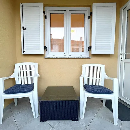 Appartement With Parking Space Baska, Krk - 22687 Baška